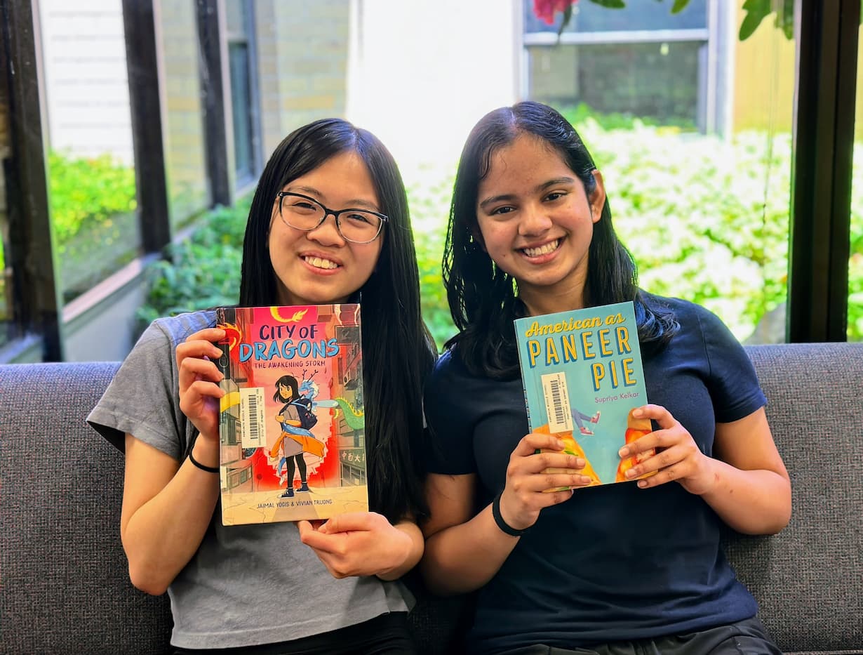 Kamiakin Middle School Students with Books